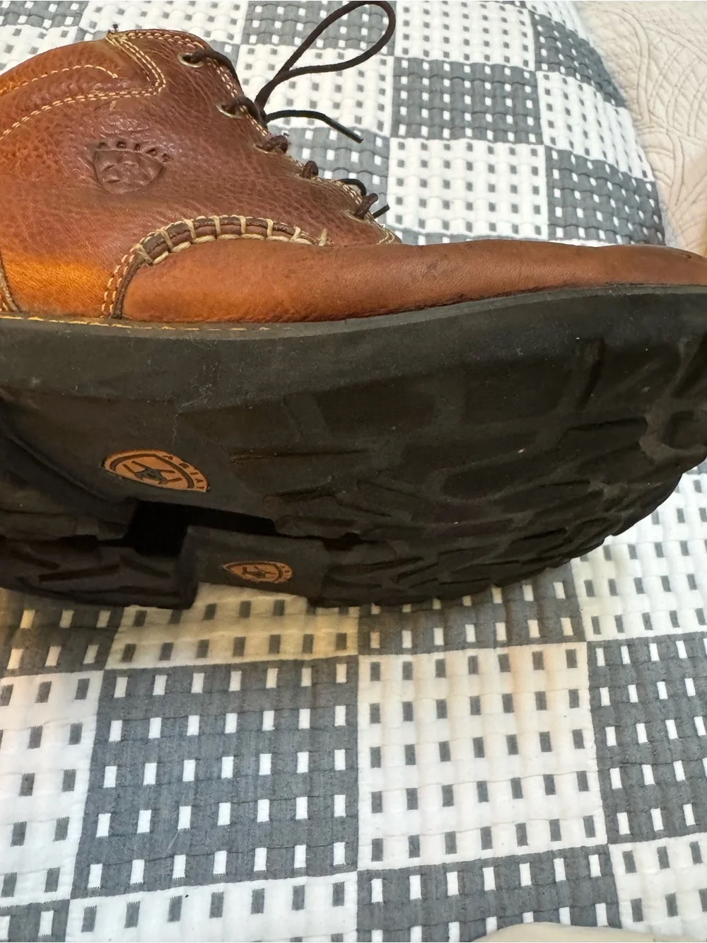 Ariat built work
